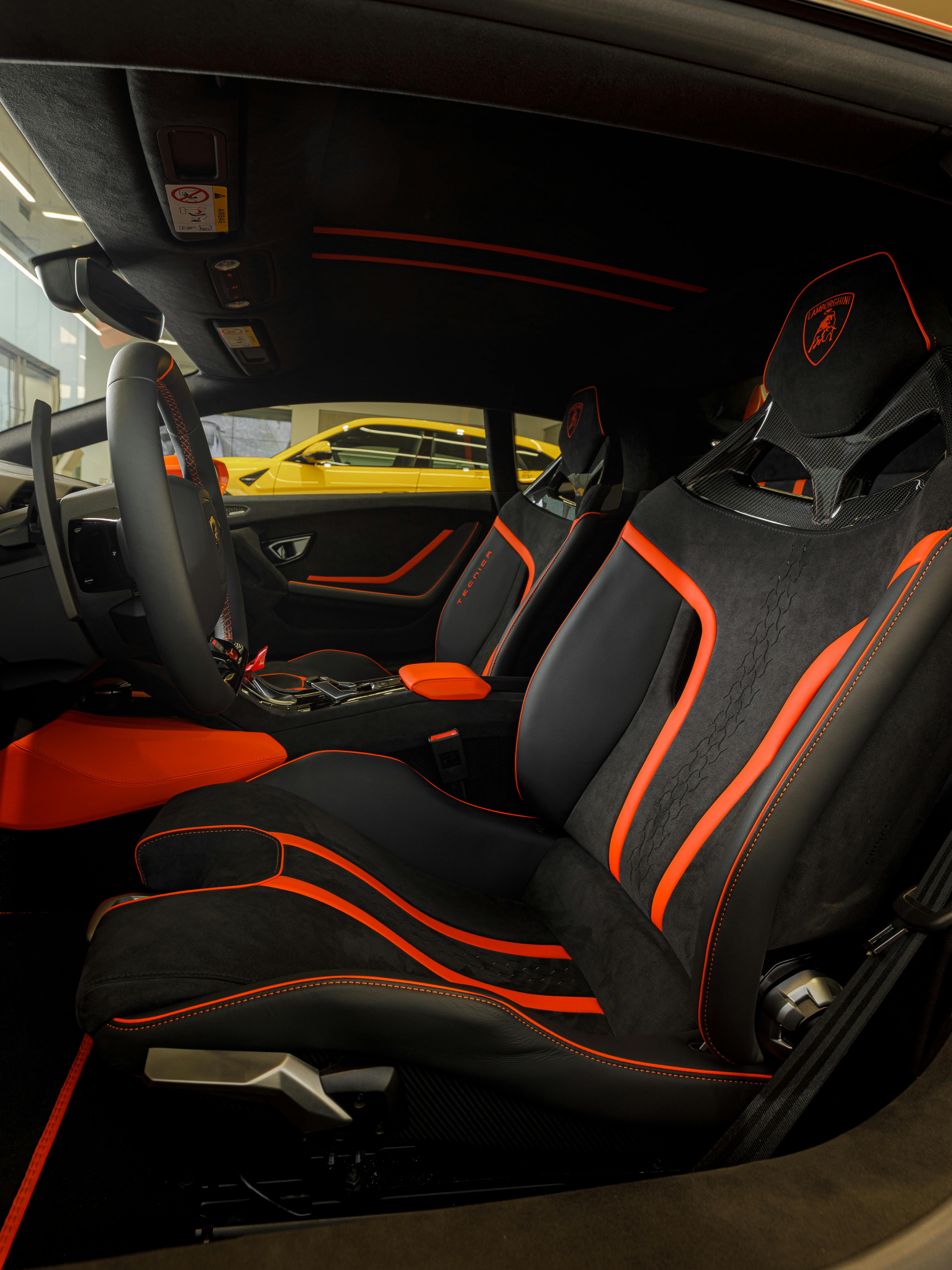 INTERIOR SUPER CAR